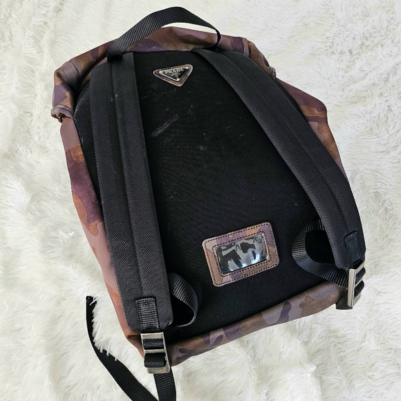 Prada camouflage backpack - Picture 2 of 6